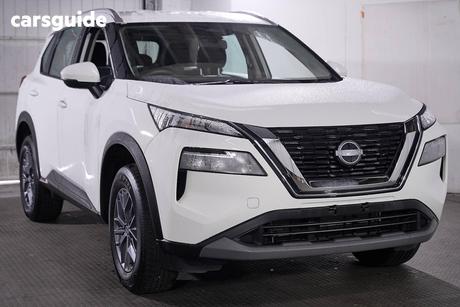 White 2025 Nissan X-Trail Wagon St (4Wd)