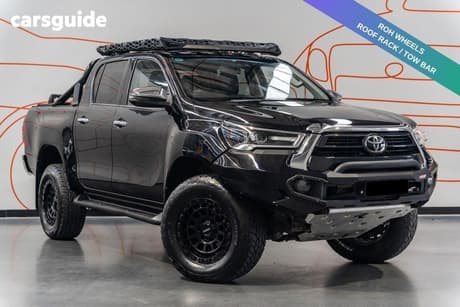Black 2021 Toyota Hilux Double Cab Pick Up Sr5 (4X4)