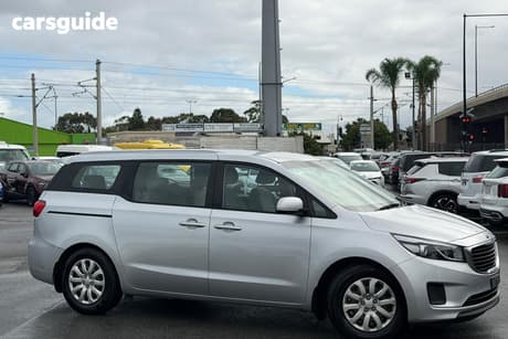 Silver 2015 Kia Carnival Wagon S
