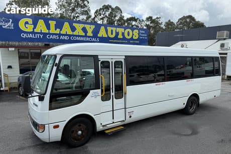White 2004 Mitsubishi Fuso OTHER OtherCar