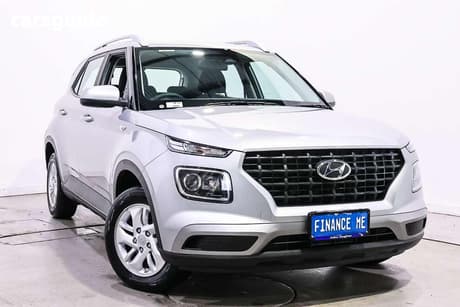 Silver 2025 Hyundai Venue Wagon