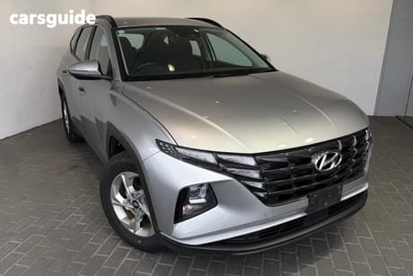 Silver 2023 Hyundai Tucson Wagon (Fwd)