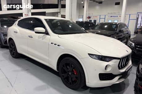 White 2017 Maserati Levante Wagon S