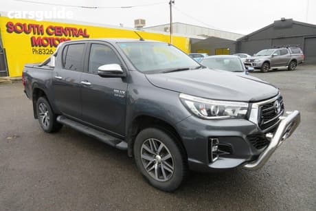 Silver 2018 Toyota Hilux Dual Cab Utility Sr5 (4X4)