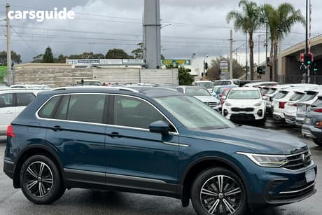 Blue 2022 Volkswagen Tiguan Wagon 132Tsi Life