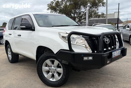 White 2017 Toyota Landcruiser Wagon Gx (4X4)