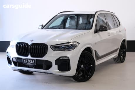 White 2019 BMW X5 Wagon M50D