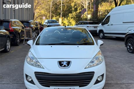 White 2011 Peugeot 207 Cabriolet Cc 1.6