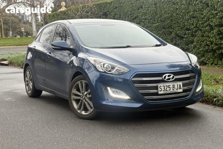 Blue 2015 Hyundai I30 Hatchback Sr