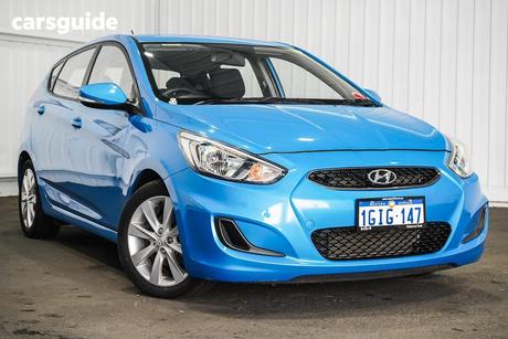 Blue 2017 Hyundai Accent Hatchback Sport