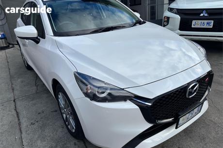 White 2023 Mazda 2 Hatchback G15 Evolve