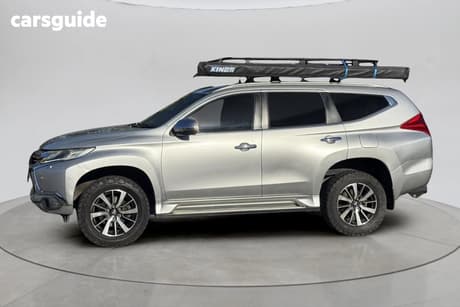 Silver 2016 Mitsubishi Pajero Sport Wagon Exceed (4X4)