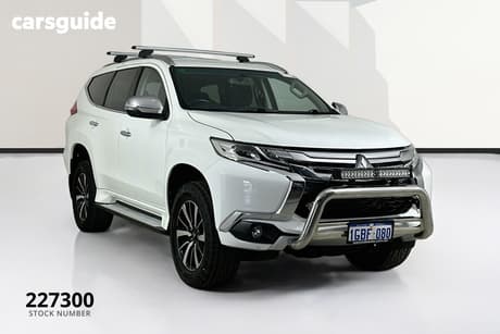 White 2015 Mitsubishi Pajero Sport Wagon Glx (4X4)