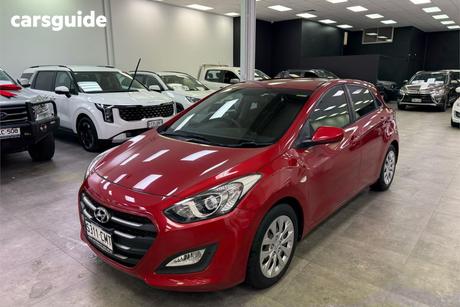 Red 2016 Hyundai I30 Hatchback Active