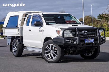 White 2007 Toyota Hilux Ute Tray SR