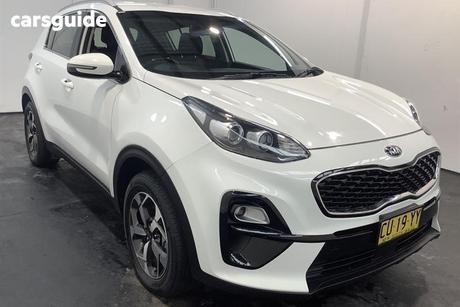 White 2019 Kia Sportage Wagon S (Fwd)