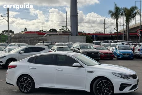 White 2018 Kia Optima Sedan Gt Nav (Red Leather)