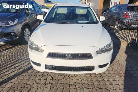 White 2008 Mitsubishi Lancer Sedan Es