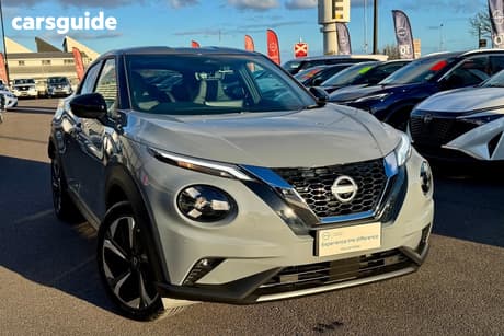 Grey 2024 Nissan Juke Hatchback St-L