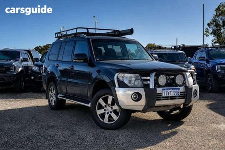 Blue 2008 Mitsubishi Pajero Wagon Vr-X Lwb (4X4) 25Th Ann