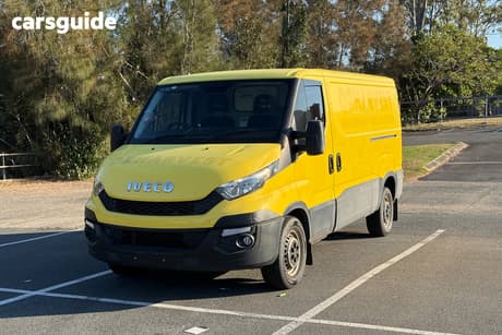 Yellow 2017 Iveco Daily Commercial