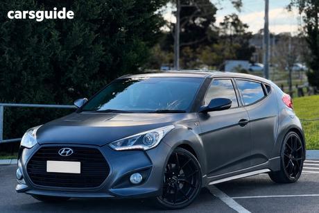 Black 2013 Hyundai Veloster Coupe Sr Turbo
