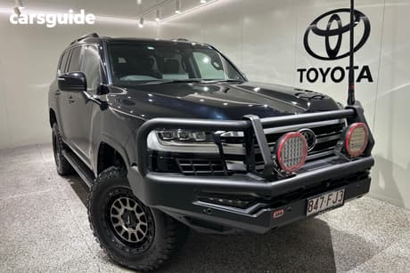 Black 2023 Toyota Landcruiser Wagon Lc300 Vx (4X4)