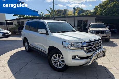 White 2019 Toyota Landcruiser Wagon Lc200 Sahara (4X4)
