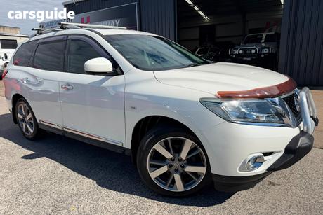White 2016 Nissan Pathfinder Wagon Ti (4X2)