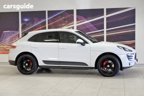 White 2015 Porsche Macan Wagon S Diesel