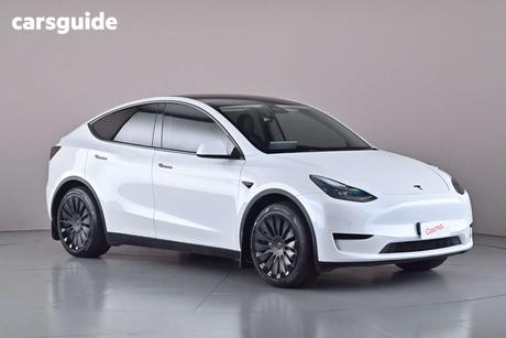 White 2023 Tesla Model Y Wagon Rear-Wheel Drive