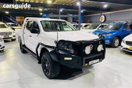 White 2021 Nissan Navara Dual Cab Pick-up Sl Off-Road Pack (4X4)