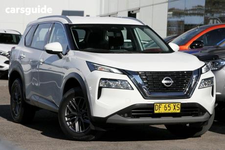White 2023 Nissan X-Trail Wagon St (2Wd)