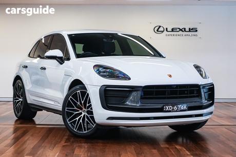White 2023 Porsche Macan Wagon T