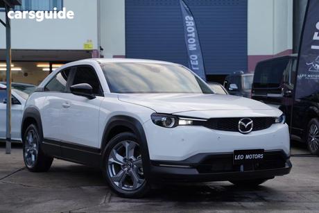 White 2023 Mazda MX-30 Wagon G20E Evolve Mhev