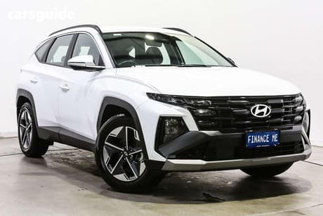 White 2025 Hyundai Tucson Wagon (Fwd)