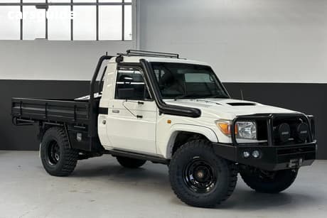 White 2008 Toyota Landcruiser Cab Chassis Workmate (4X4)