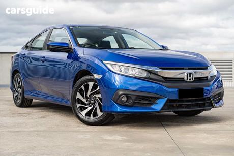 Blue 2018 Honda Civic Hatchback Vti-S