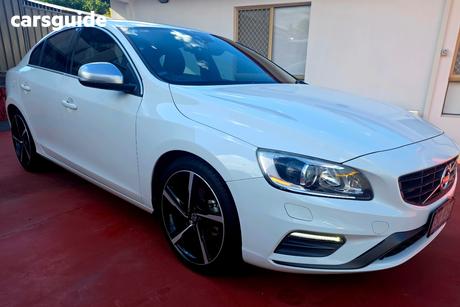 White 2015 Volvo S60 Sedan T5 R-Design