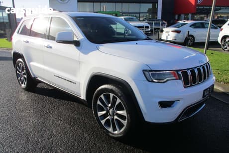 White 2018 Jeep Grand Cherokee Wagon Limited (4X4)