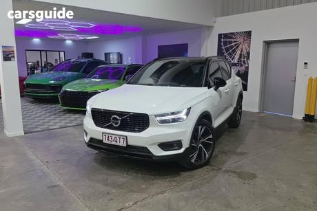 White 2020 Volvo XC40 Wagon T5 R-Design (Awd)
