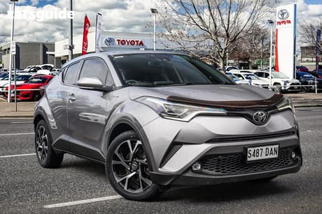 Silver 2018 Toyota C-HR Wagon Koba (Awd)