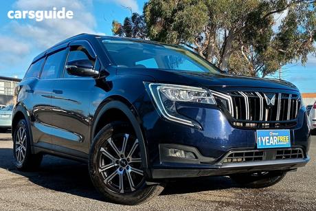 Black 2023 Mahindra XUV700 Wagon Ax7L