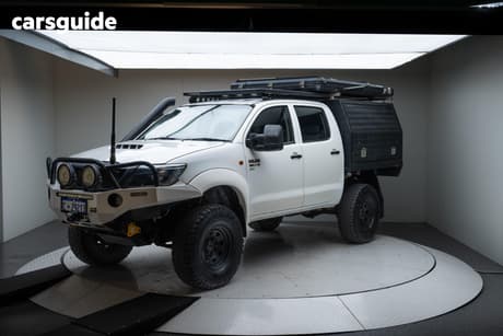 White 2012 Toyota Hilux Dual Cab Pick-up Sr (4X4)