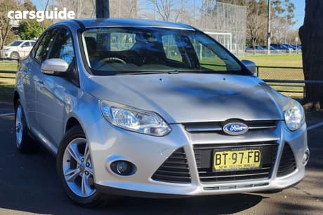 Silver 2013 Ford Focus Sedan Trend