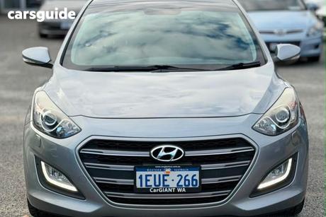 Silver 2015 Hyundai I30 Hatchback Sr Premium