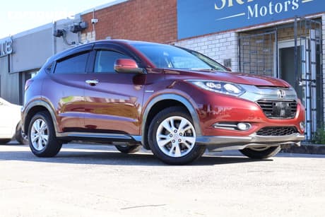 Red 2014 Honda Vezel SUV (HYBRID) RU3