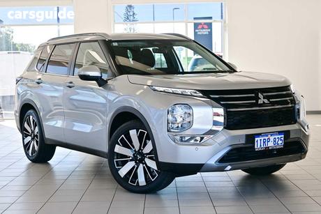 Silver 2025 Mitsubishi Outlander Wagon Aspire 7 Seat (2Wd)
