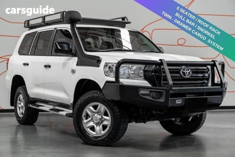 White 2019 Toyota Landcruiser Wagon Lc200 Gx (4X4)