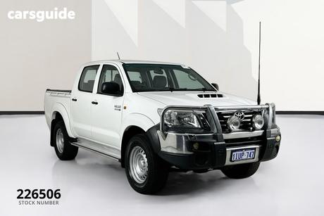 White 2012 Toyota Hilux Dual Cab Pick-up Sr (4X4)